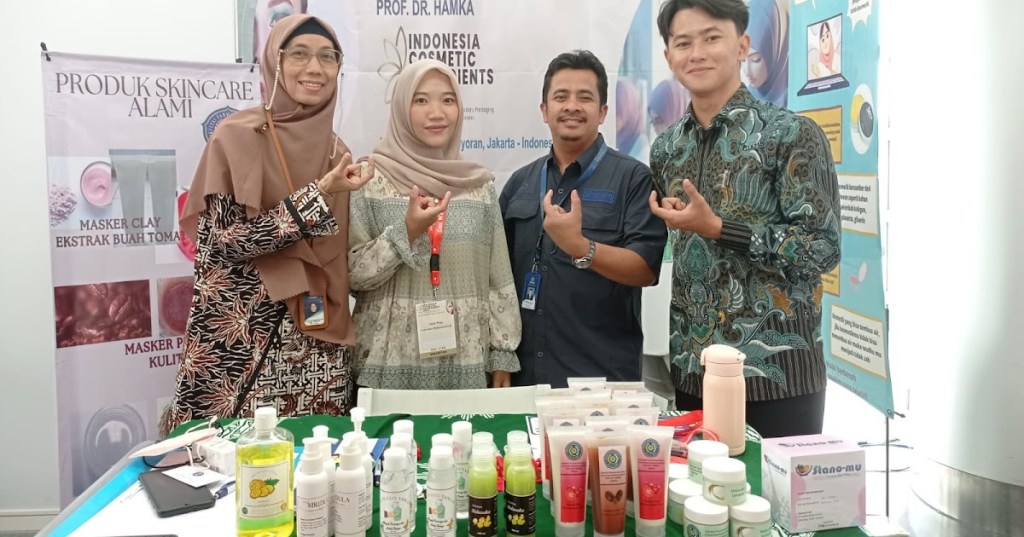 FFS Uhamka Jadi Satu-satunya PTMA yang Berpartisipasi di Indonesia Cosmetic Ingredients&nbsp;2024