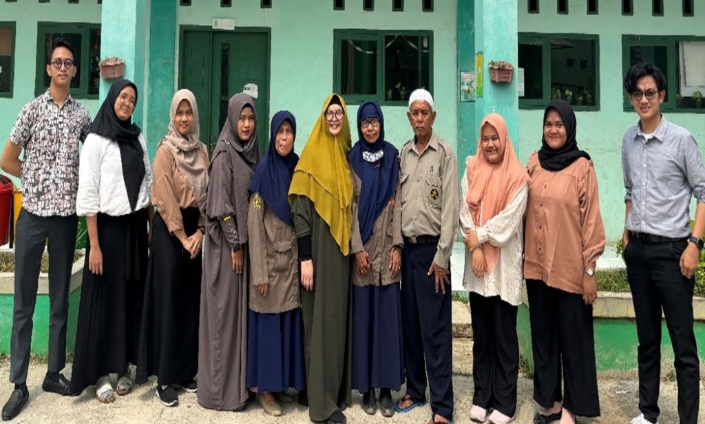 Dosen FKIP Uhamka Kenalkan Transformasi Pendidikan Digital di SD Muhammadiyah&nbsp;11