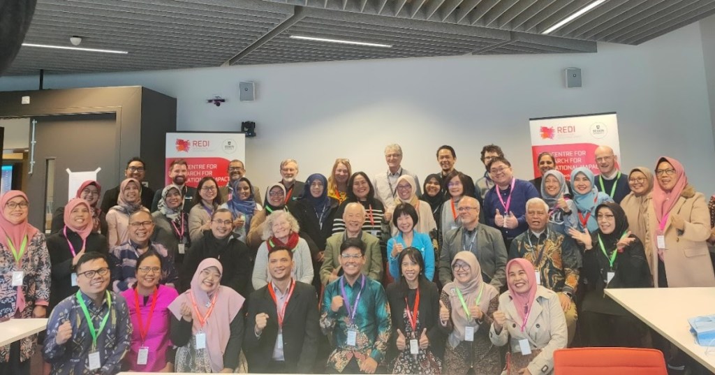 Kenalkan Desain Pengembangan Profesi Guru Sekolah Dasar, Dosen Uhamka Menjadi Narasumber dalam Konferensi Internasional Se-Asia Tenggara