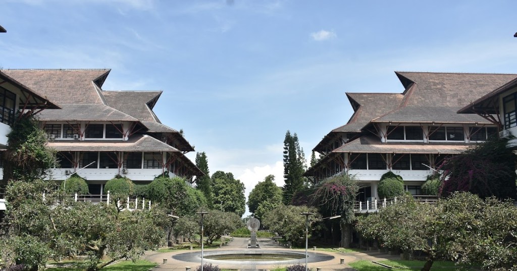 Elaborasikan Dunia Pendidikan dan Industri, ITB dan Uniqlo Melakukan&nbsp;Sinergi