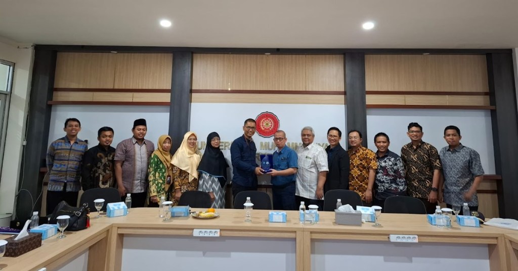 Dorong Implementasi Akademik, Uhamka Lakukan Kunjungan ke Universitas Muhammadiyah Cirebon