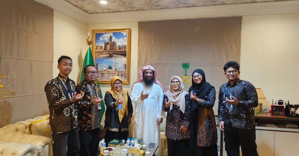 Siap Bersaing di Kancah Internasional, FAI Uhamka Kirimkan Mahasiswa untuk KKN di Arab Saudi